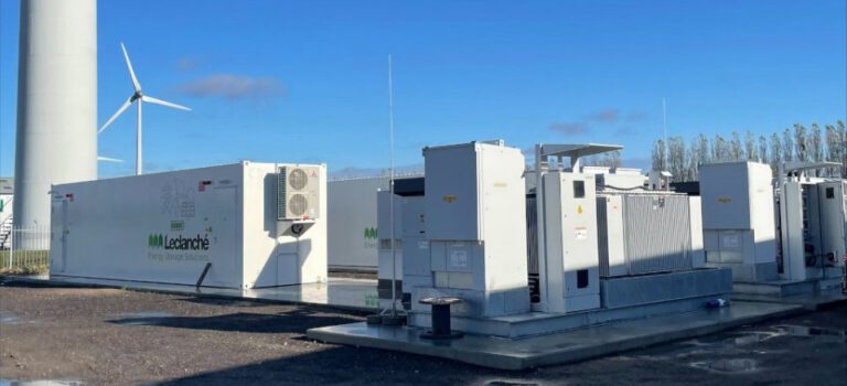 Bau von Speichern geht schneller als die aufwendige Konstruktion von Erdgaskraftwerken